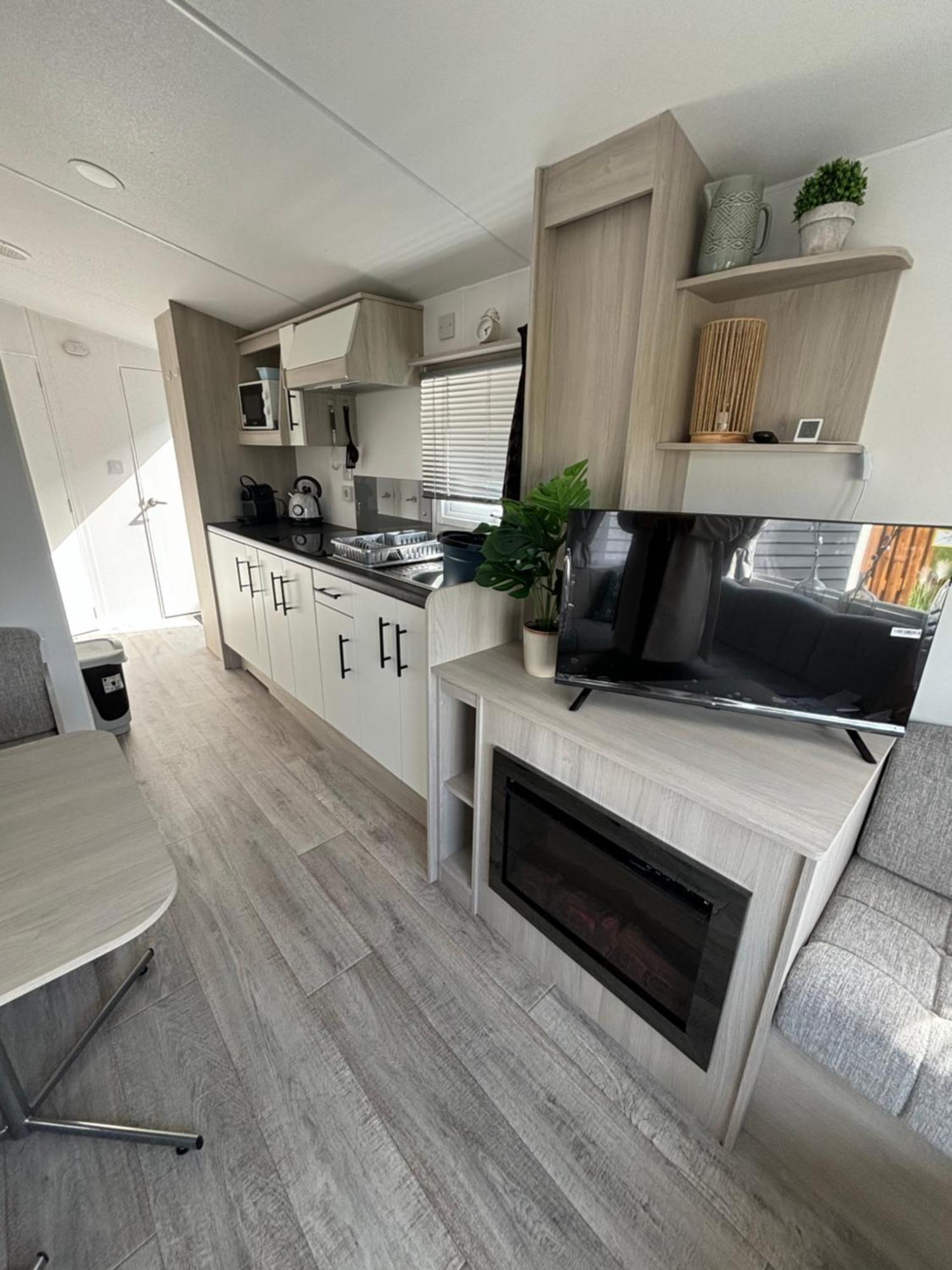 De Derrienk 4B Met Vrij Uitzicht! Apartment Biggekerke Bagian luar foto